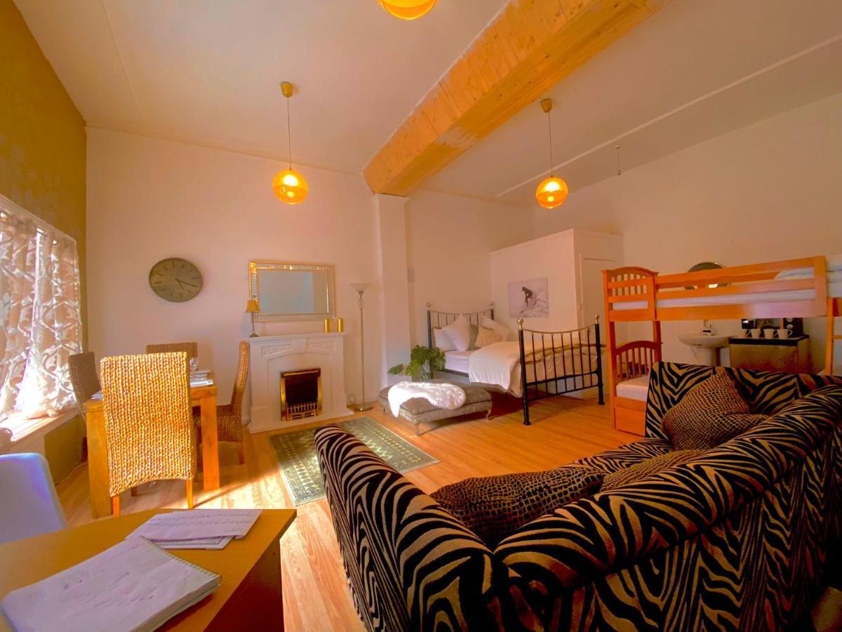 Roman Studio Apartment Edinburgh Exterior photo